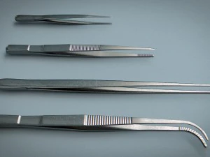 forceps tweezers - medical instruments 3D Model