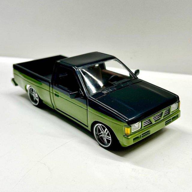 Nissan d21 hot wheels store