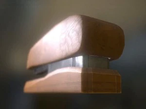 스테이플러 조작 및 애니메이션 목재 버전 3D 모델