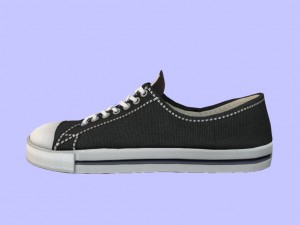 black sneakers sport shoes low-poly Modello 3D