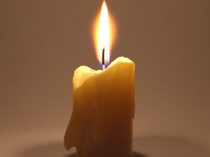 three melted candles 3D 模型