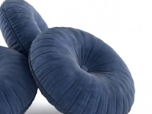 round velvet pillow Modello 3D