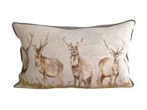 voyage cushion - deers piped pillow 3D Model