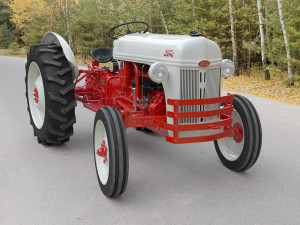 Ford-8N tractor 3Dモデル