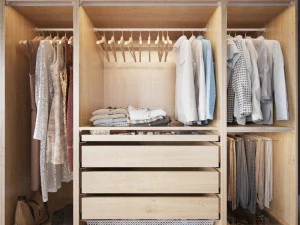 wardrobe with clothes 3D Model