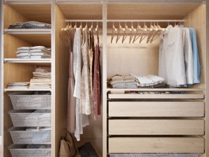 wardrobe with clothes 3D Model