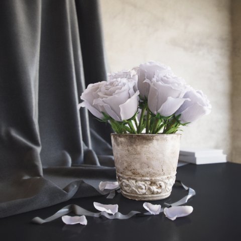 flowers in vase 3Dモデル .c4d .max .obj .3ds .fbx .stl .blend