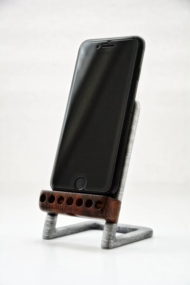 Infinity phone stand sound amplifying design - iphone 6 7 and 8 3D Print Model .c4d .max .obj .3ds .fbx .stl .blend 