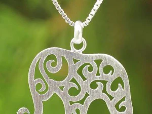 लटकता हुआ हाथी 3D प्रिंट मॉडल