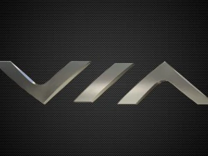 tramite il logo dei motori Modello 3D