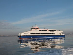 Ferryboat da cidade de Izmir - fibra de carbono Modelo 3D