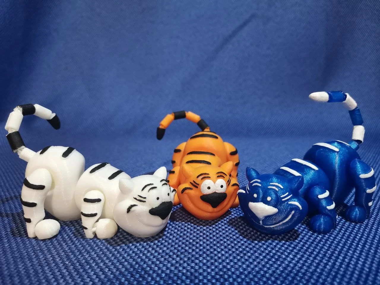 flexi tiger 3D Print Model .c4d .max .obj .3ds .fbx .stl .blend 