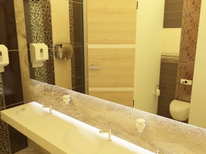 full restaurant and bar with wc Modello 3D