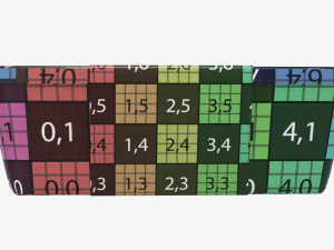 Maqueta de bandeja de caja de contenedor de comida de pl&aacute;stico con etiqueta 06 Modelo 3D