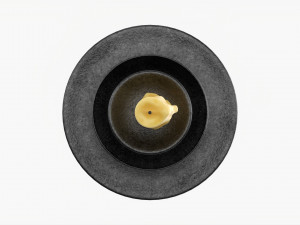 Old Bronze Candlestick With Candle 3Dモデル