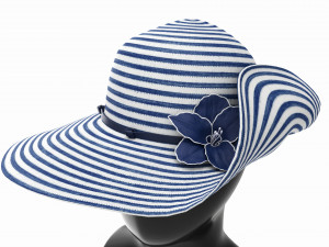 Store display mannequin head with Floppy hat and flower 3D Model