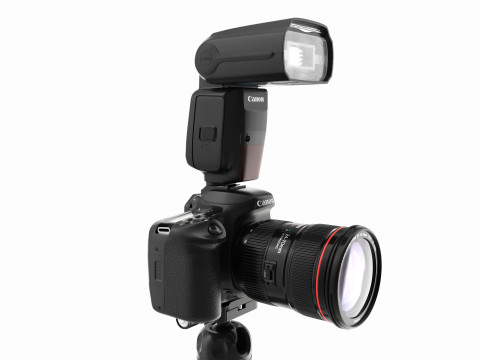 Canon DSLR Camera with flash on a Tripod 3D Model