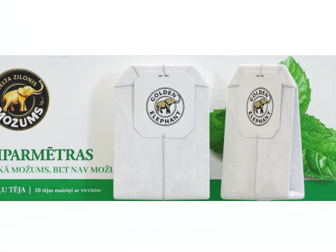 Peppermint Tea Paper Box With Tea Bags Modello 3D