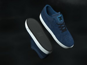 realisitc dc shoes crisis - collection of 6 colors 3D Модель