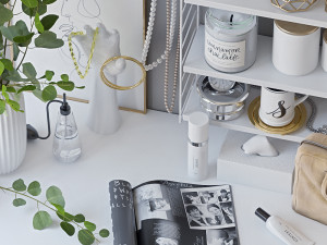 decorative set for a dressing table Modello 3D