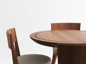 id sn classic chair and table 3D Model