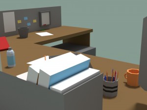 low poly cartoony office desk 3D 模型