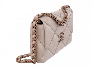 19 Bag Maxi Cream 3D Model