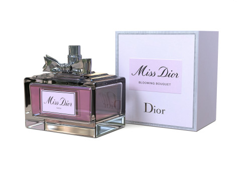 Eau de Parfum Modello 3D
