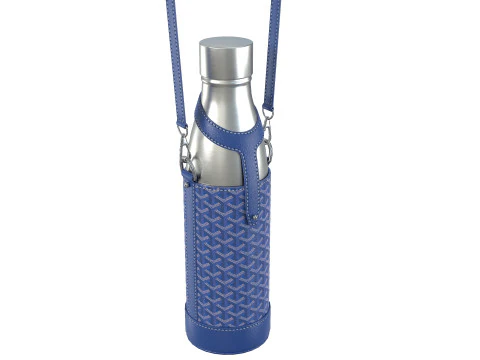 Yonne Case and Flask 3D Model