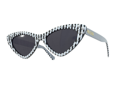 Moschino Cat Eye Sunglasses With Pearls Modelo 3D