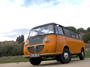 goliath express 1100 luxusbus 1957 3D Model