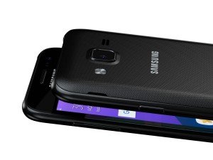 samsung galaxy j2 2017 black 3D Model