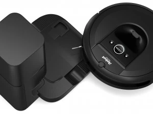 irobot roomba i7 plus with automatic dirt disposal 7750 3D Model