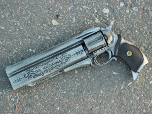 laconic exotic ornament hand cannon - destiny 2 forsaken 3d print model Model Cetak 3D
