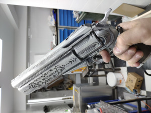 laconic exotic ornament hand cannon - destiny 2 forsaken 3d print model Model Cetak 3D