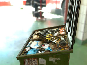 realistic dumpster 3D Model