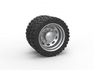 10 Triangular Hole rear semi wheel for pickup Version 2 Scale 1 to 25 3Dプリントモデル