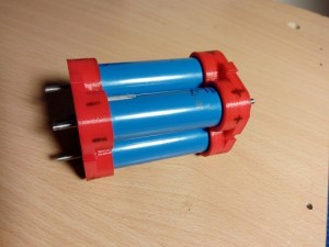 solderless modulable 18650 battery holder for 4 batteries 3D Baskı Modeli