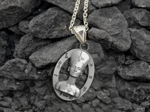Nefertiti Queen Pendant Ancient Necklaces Pharaonic Egypt 3D Print Model