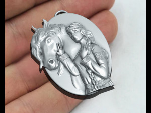 Girl with horse pendant Model do druku 3D