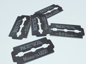 Neva blades razor Model 3D