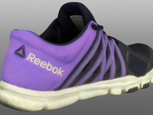 sneaker low poly Modello 3D