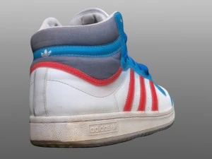 sneakers low poly model 3D Model