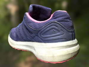 worn sneaker shoe low poly model 3Dモデル