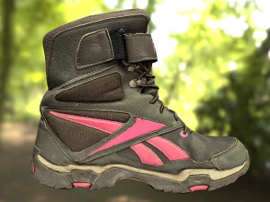 bota modelo low poly Modelo 3D