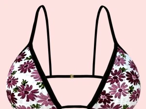 biqu&iacute;ni sexy com estampa floral p06 Modelo 3D
