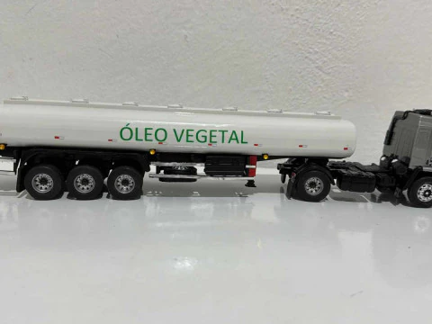 Tank oil semi trailer 3D Print Model