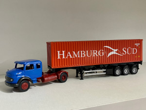 Mercedes Benz 1519 1981 3D Print Model