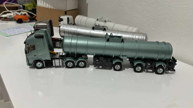 LIQUID TRANSPORT TANK TRAILER BRAZIL v2 3D 打印模型 .c4d .max .obj .3ds .fbx .stl .blend
