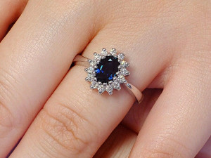 queen-ring 3D प्रिंट मॉडल